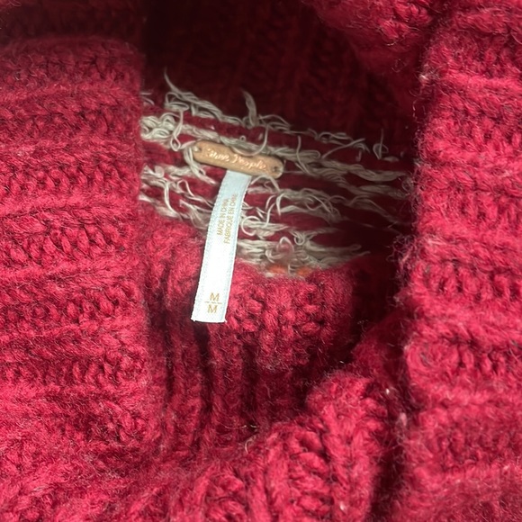 NWT Free People Chunky sweater - Picture 5 of 5